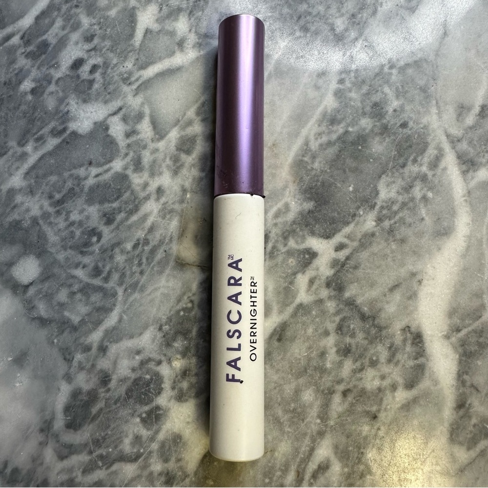 Kiss‎ Falscara Overnighter Lash Sealer